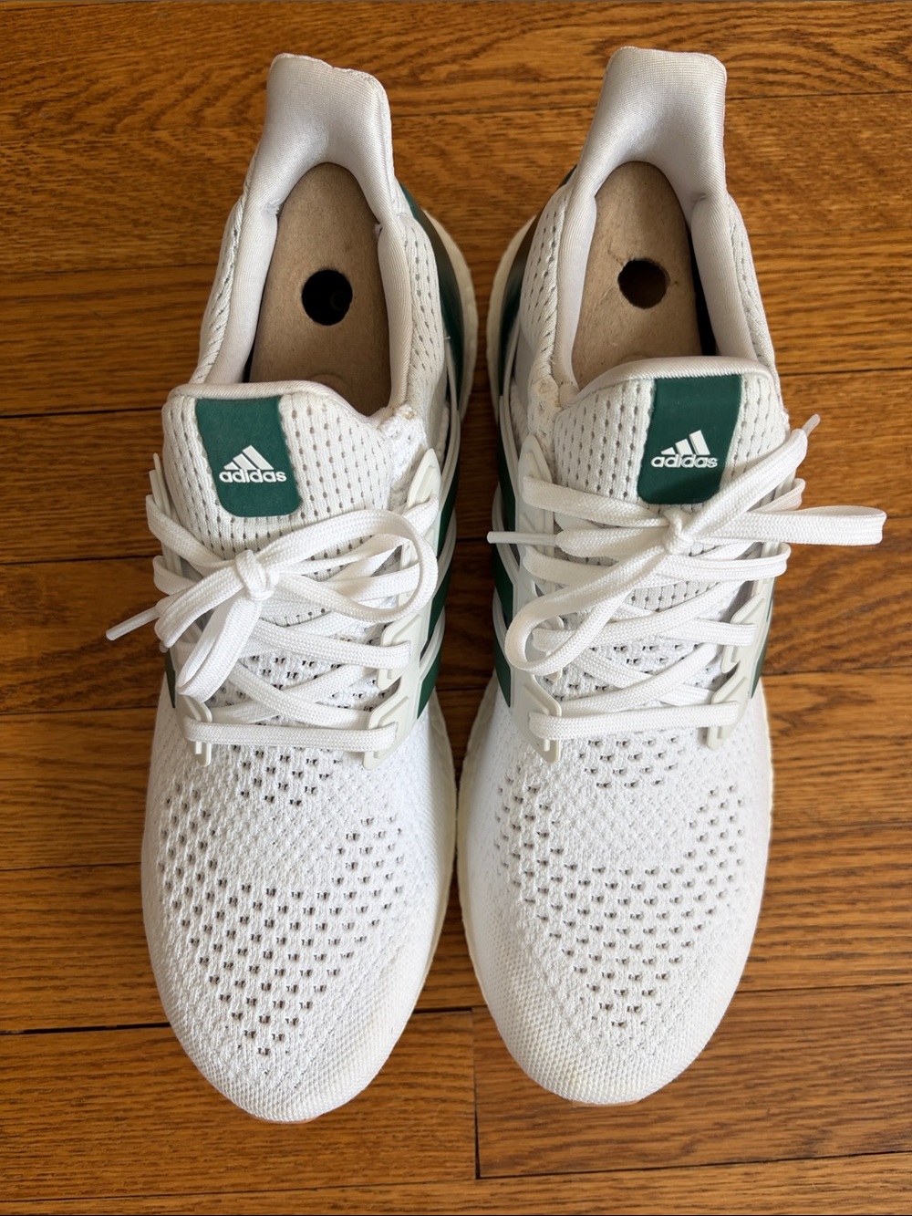 Men’s Adidas White Sneakers with Dark Green Accents, Size 11, like NEW